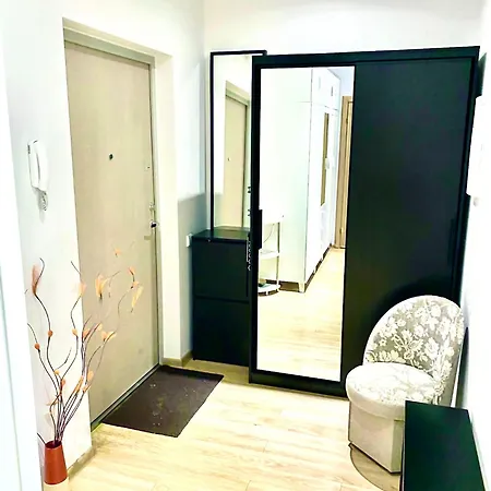 Exclusive In Vilnius, Near Ozas And Vichy Water Park . Apartment