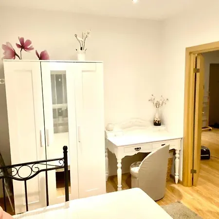 Exclusive In Vilnius, Near Ozas And Vichy Water Park . Apartment